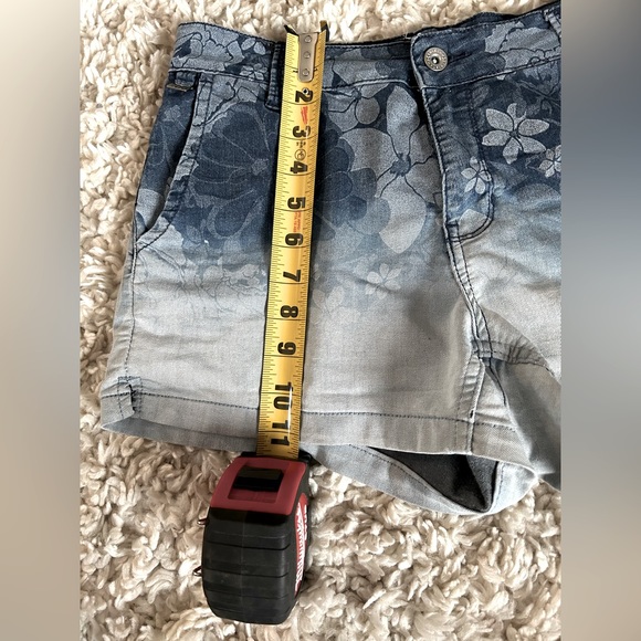 Tristan jean flower faded print short - Picture 4 of 4